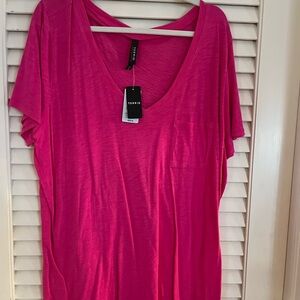Torrid Fuchsia Short Sleeve Tee